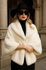 Luxury Ivory Faux Fur Bridal Cape Winter Wedding Wrap Shawl