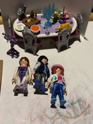 Vintage 1992 Playmobil Magic Winter Crystal Palace Royal Dining Set Table Chairs