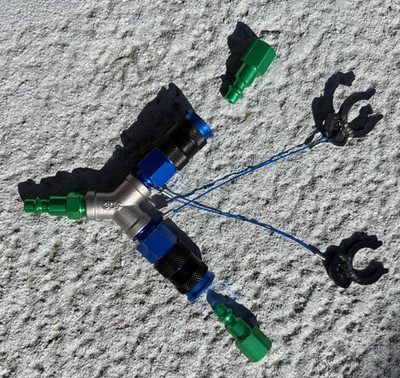 Hookah Diving 2 diver Air ''Y'' with safety clips and 1/4 npt female plugs