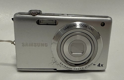 #ad Samsung TL105 12.2MP Digital Camera Silver Parts Or Repairs $9.87