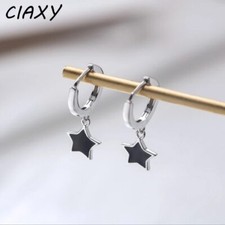 Star shaped earrings