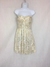 Adrianna Papell Prom Formal Dress Size 7/8 Women’s Juniors Gold Metallic Accents