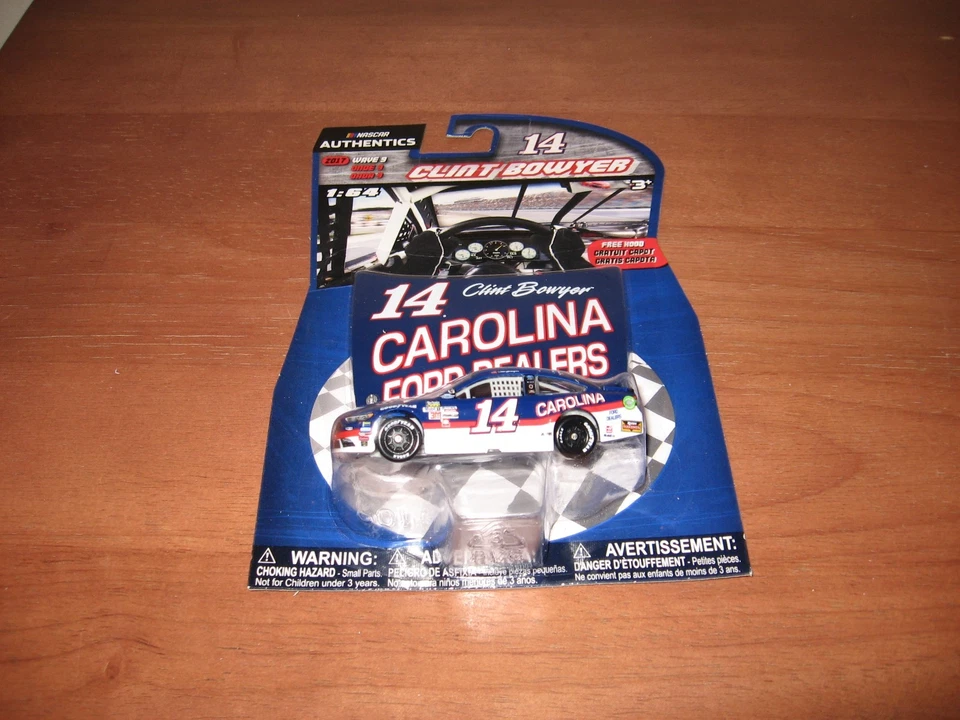 Clint Boyer #14 Carolina 2017 concesionarios Ford 1/64 Nascar Authentics Wave 9 Foto 3 de 4