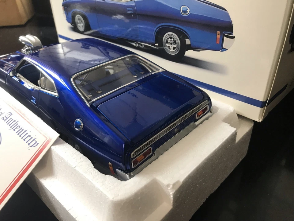 1:18 AUTOart Ford  XA Falcon Hardtop Street Machine Candy Apple Blue - image 2 of 4