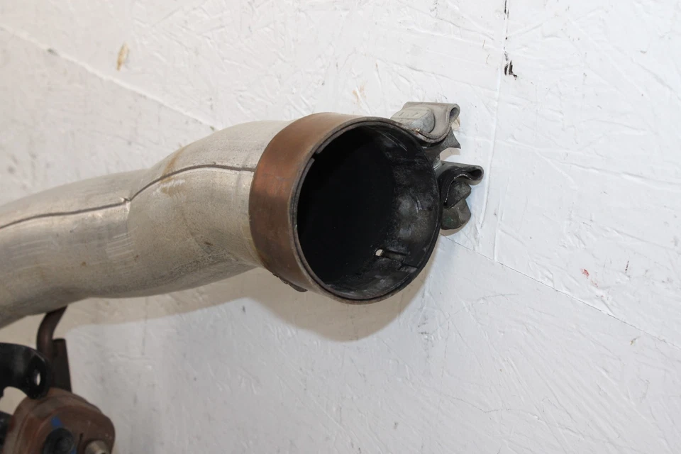 Chevrolet Corvette 2014-2019 tubo intermedio de escape aire acondicionado OEM MM92 Foto 2 de 4