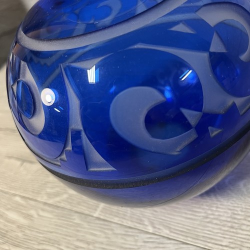 Correia Cameo Cobalt Blue Art Glass Vase L.E./Signed - Picture 4 of 12