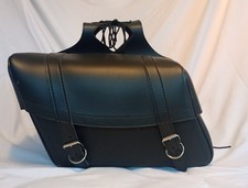 Saddlemen Highwayman Medium Slant-style Saddlebags for Cruiser Motorcycle Use