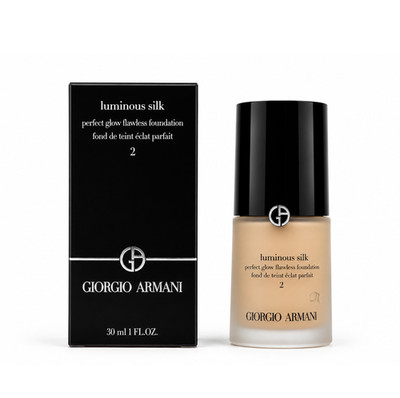 Giorgio Armani Iuminous silk 2 Foundation 30ml