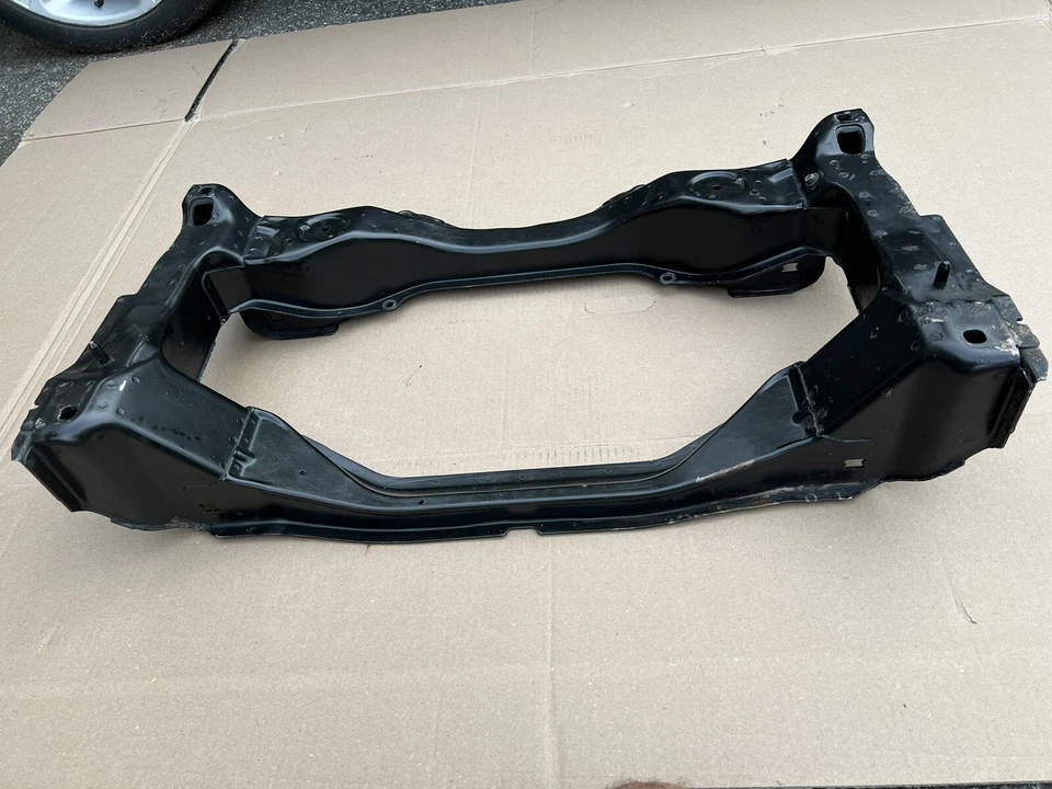 96-2002 Mercedes-Benz W210 E300 E320 E420 E430 E55 SUB CUADRO TRAVESAÑO DELANTERO Foto 2 de 4