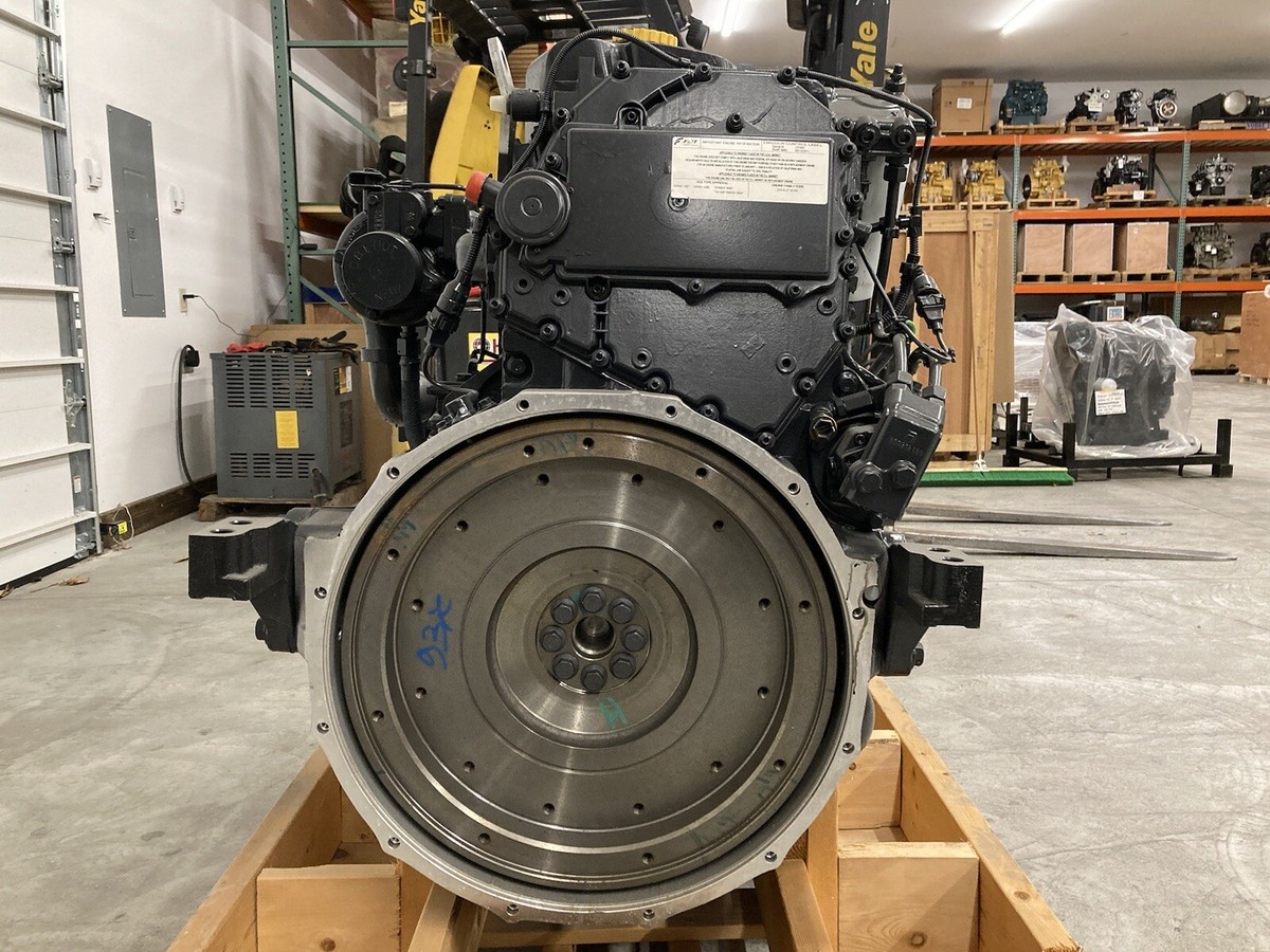 New 2011 CNH 7.8L Iveco F2BE0684A*B Diesel Engine, 355hp @ 2100rpm 