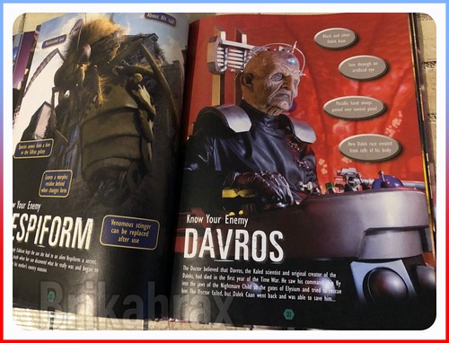 The Official Doctor Who Annual: 2009 by BBC (Hardback Book, 2008) - Picture 6 of 8