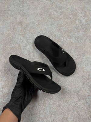 Oakley Super Coil Sandal Blackout 26 cm