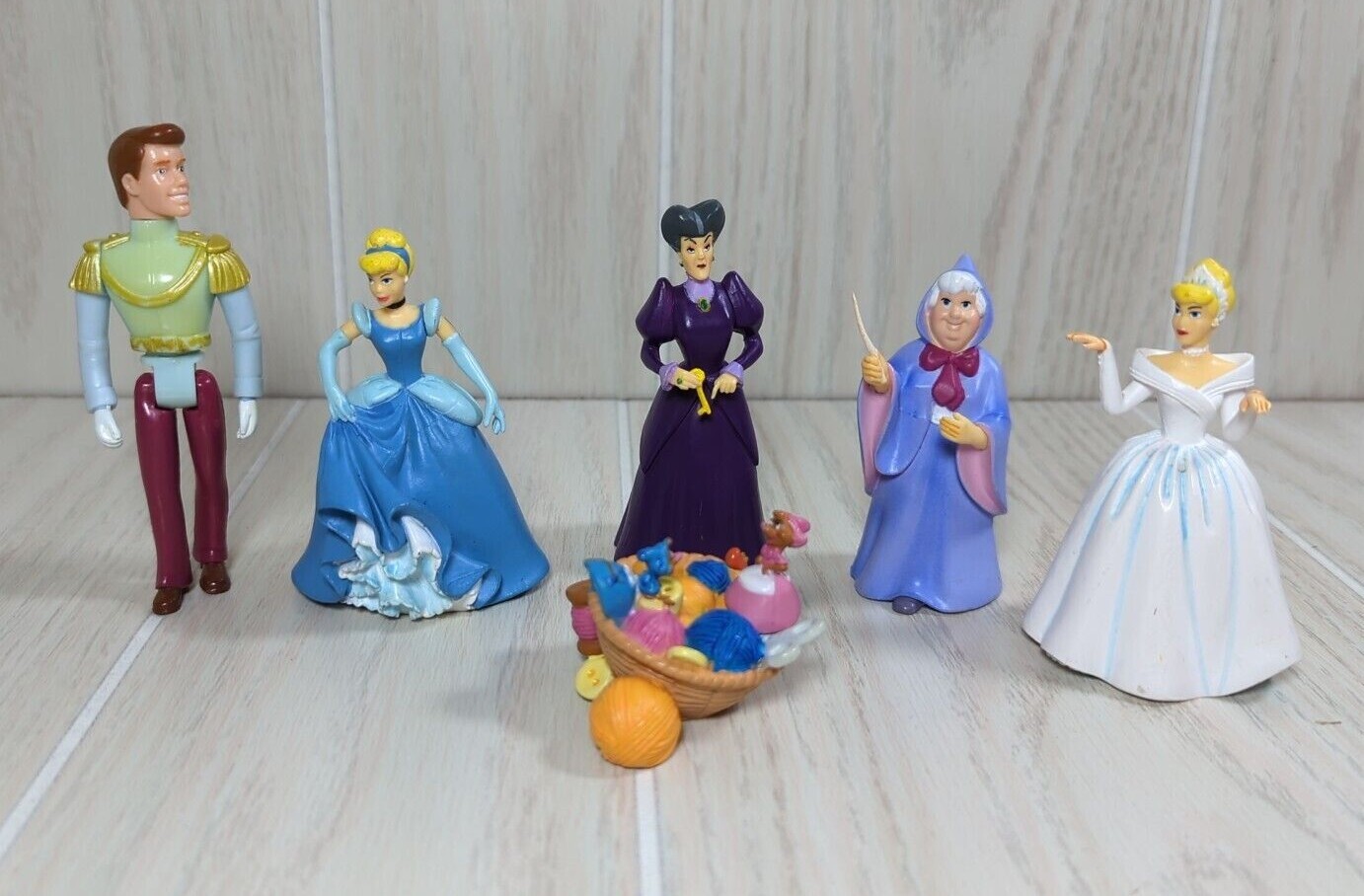 ディズニー Wdcc シンデレラ フェアリ－ゴッドマザ－ 置物 フィギュア