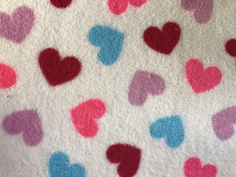Tela De Forro Polar Súper Suave De Doble Cara - CORAZONES AMOROSOS - Imagen 1 de 1