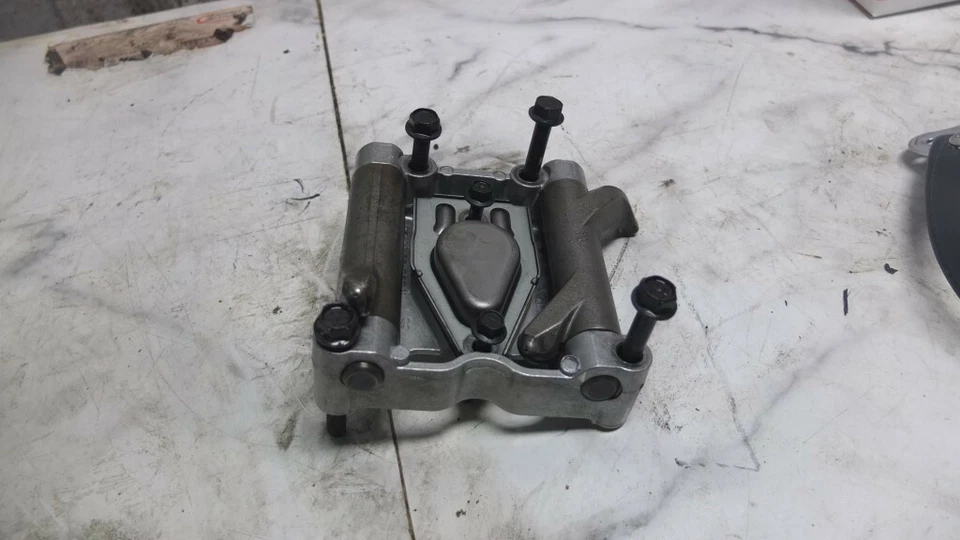 15 Harley Davidson FLTRXS Road Glide Special Front Rocker Arms Box - Image 3 of 4