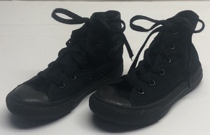 chuck taylor black monochrome