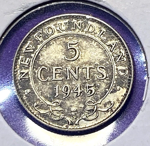 1945 C Newfoundland 5 Cent Coin - SILVER - GEORGE VI - FFF
