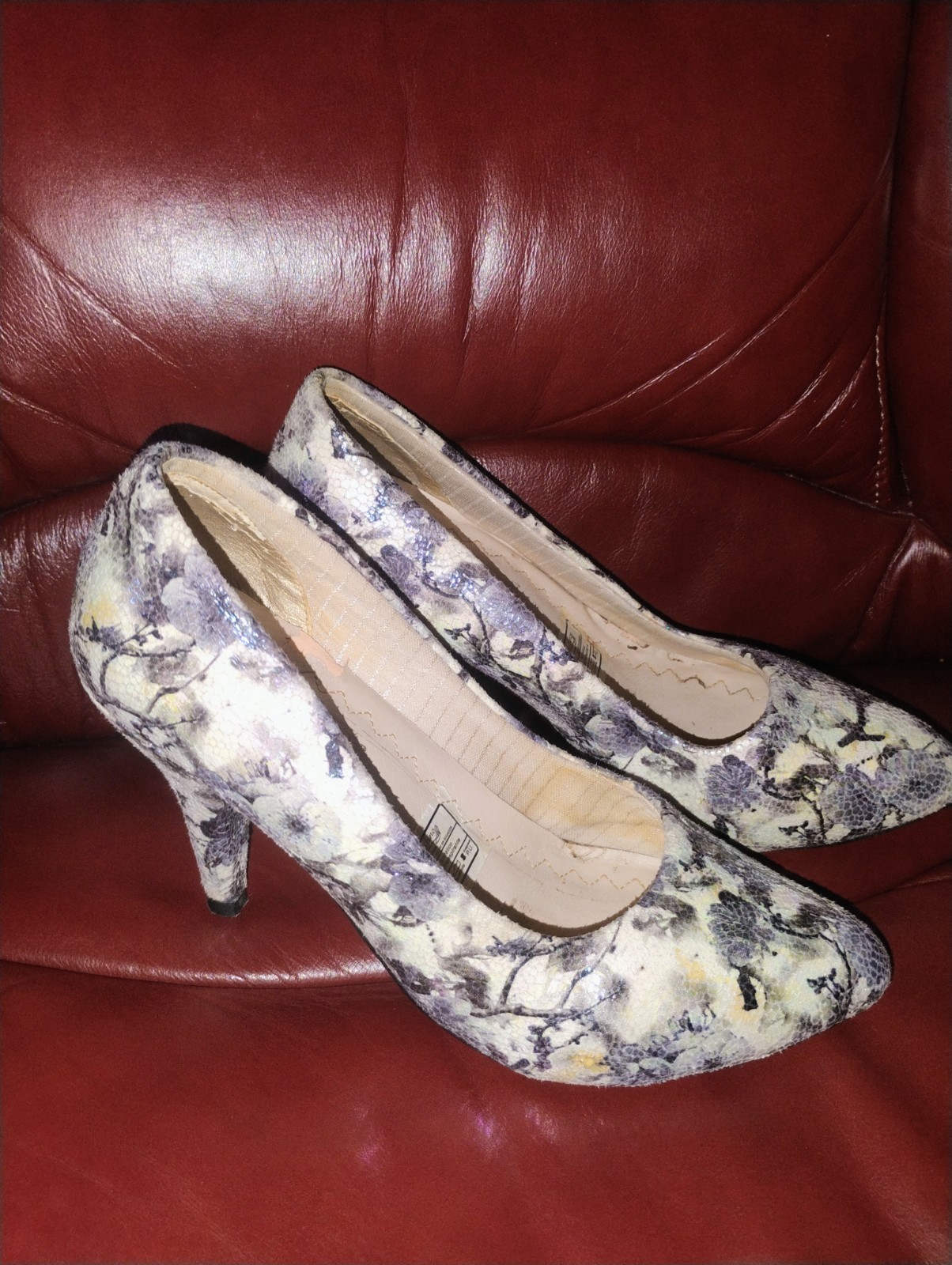 Vintage Passofinos Women's Pumps Size 6 Blue Gray Iridescent Floral