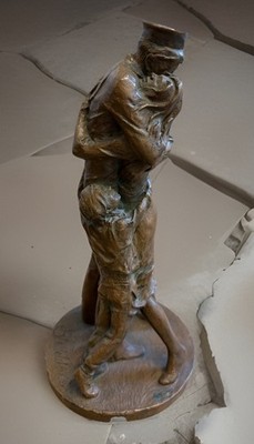 The Homecoming US Navy Memorial Bronze Statue 9 3/4 in Stanley Bleifield Signed
