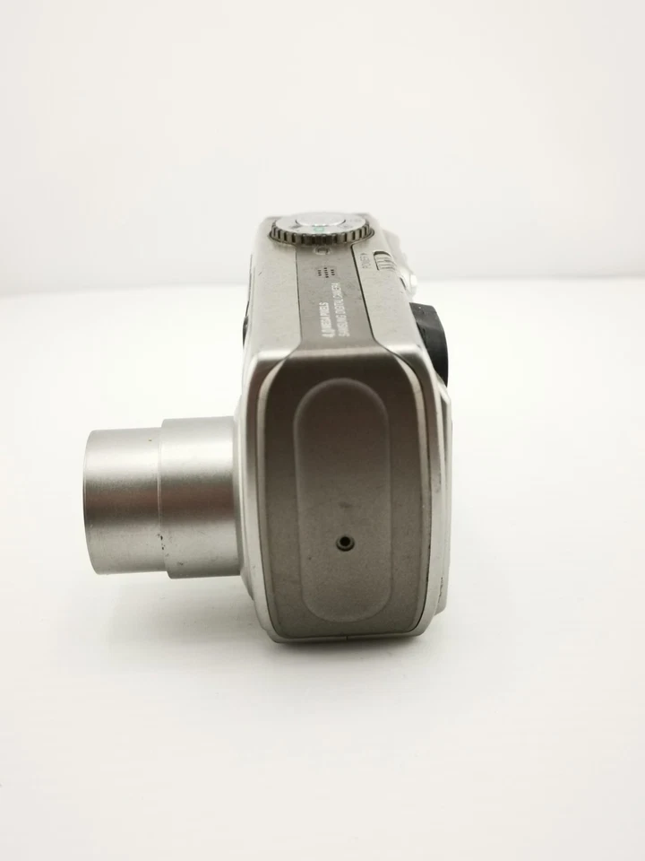 Samsung Digimax 420 Digital 4 MP Camera - Please Read Desc - Image 3 of 4