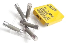 LOT OF 5 EACH MDA-10 MDA 10A BUSS BUSSMANN 250V FUSES TIME DELAY