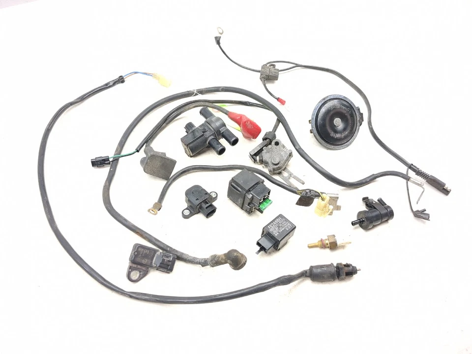 06-16 Kawasaki Vulcan 900 VN900C Juego de relés Válvula de aire Bocina Arranque Punta Foto 2 de 4