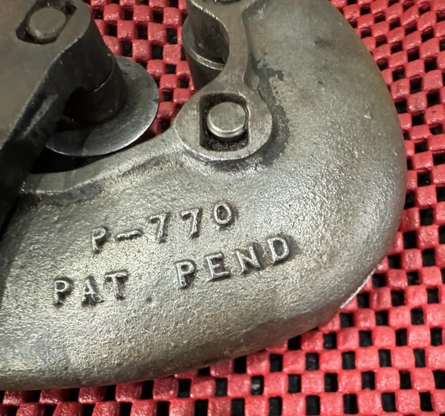 Vintage The Nye No.1 Heavy duty Pipe or tuber cutter P-770 Capacity 1/8” To 1” - Image 3 of 4