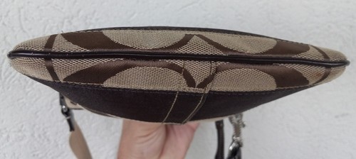 Coach 40758 Crossbody Swingpack braun Streifen Signatur C sehr guter Zustand + Borte/Paspel TOP - Bild 7 von 10