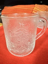 Set of 4 Duralex Christmas Tree Mugs Frosted Clear Tempered Glass, France