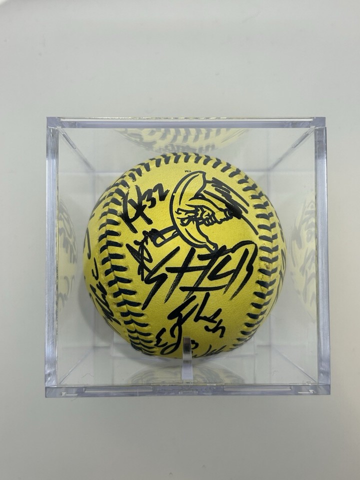 Savannah Bananas - Team Ball Signed - Jackson Olson, Coach Rac & Other ...