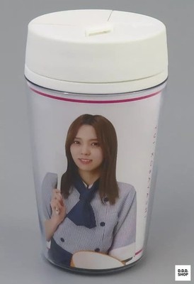 Yui Kobayashi Sakurazaka46 Cafe Becher Figur Tasse