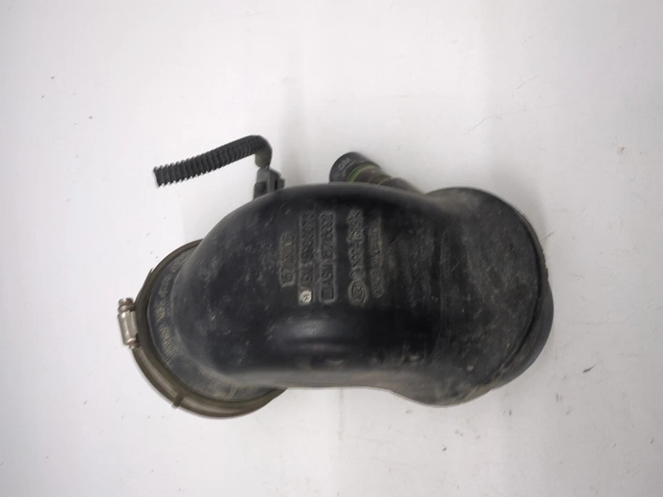 1996 97 98 Silverado Tahoe Escalade 5.7 Vortec воздухозаборная труба коленчатая трубка изготовитель оборудования - Изображение 3 из 4