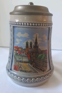 Bierkrug mit Zinndeckel / 0 5 L / IG Metall München