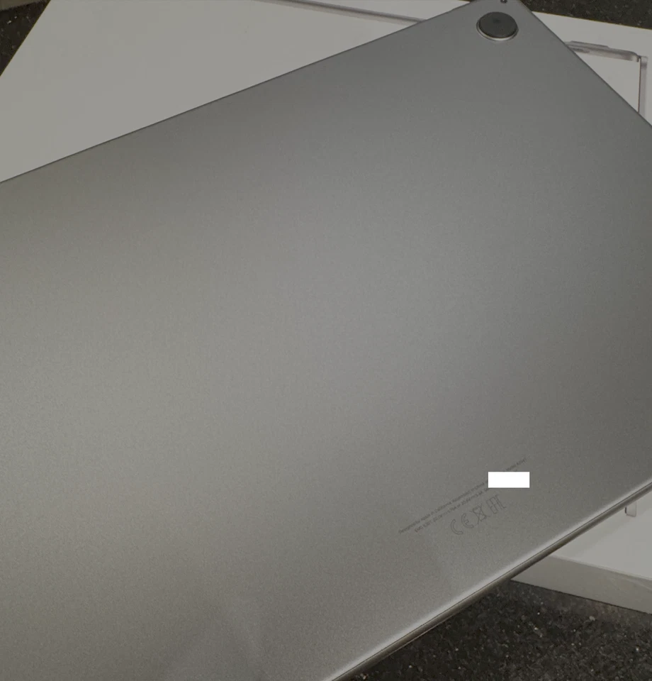 Apple MacBook Air 15-inch M2 2023 24GB 500GB SSD Silver - Image 4 of 4