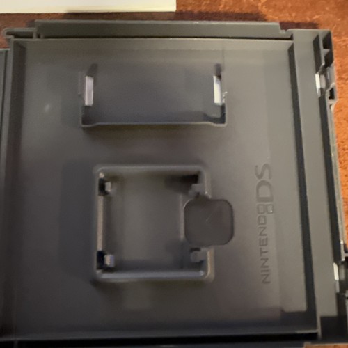 "ENCHANTED" Nintendo DS nur Hülle OHNE Anleitungen OHNE Spiel - Bild 4 von 5