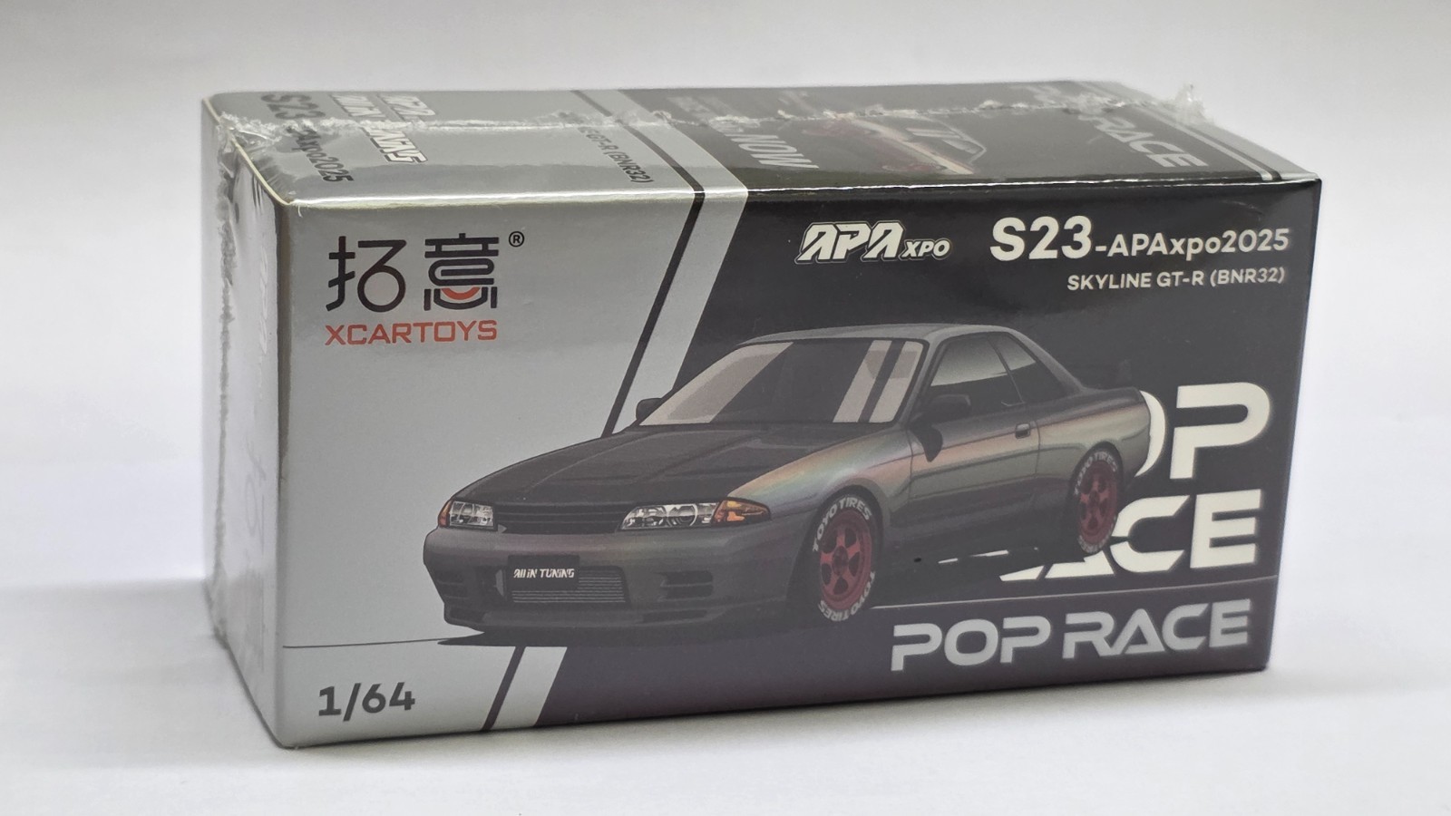 1:64 Pop Race Nissan Skyline GT-R R32 Magic Chrome China Foshan APA Expo 2025