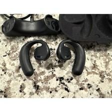 Bose Sport Open Earbuds   Black  Excellent Condition  Case  Charger