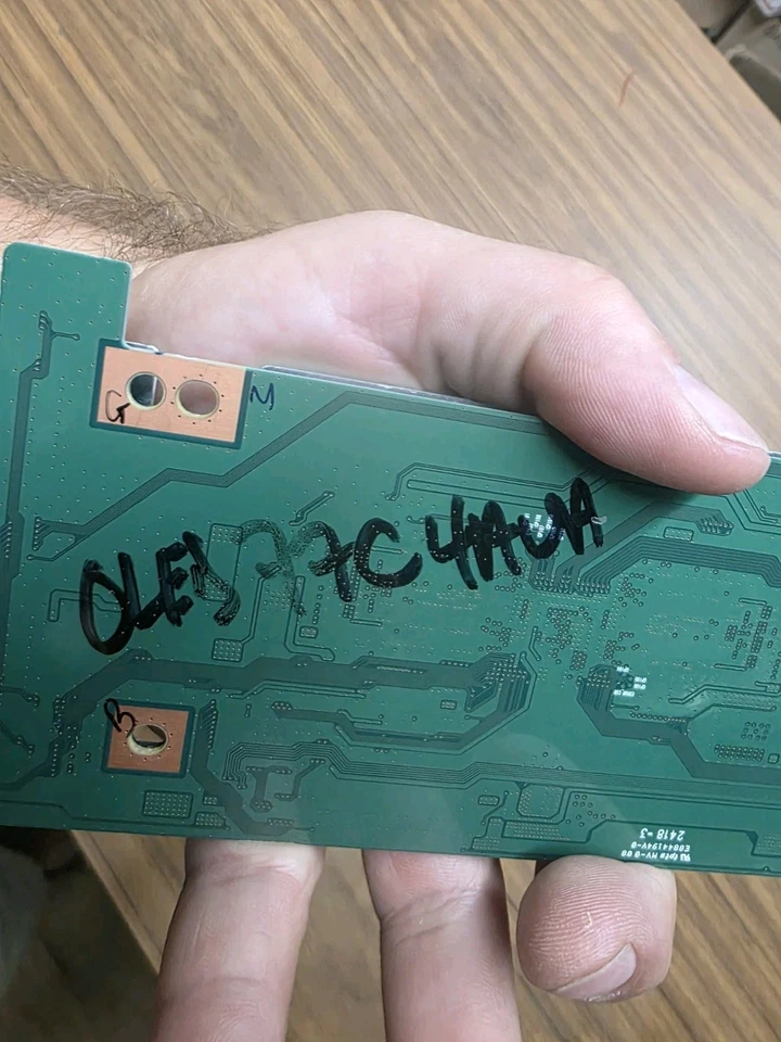 Placa T-Con LG 77" Tcon Oled77c4 6871L-7606B para OLED77C4AUA Foto 3 de 3