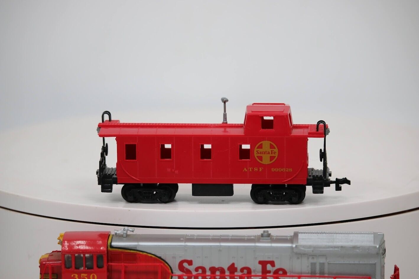 Picture 4 of 8