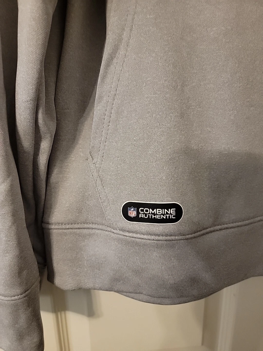 VETEMENTS Felpa con cappuccio New Orleans Saints Medium nuova con etichetta di New Era NFL Team Apparel BELLO sconto