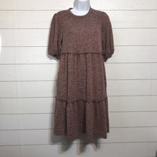 KNOX ROSE Woman’s dress Size XS Short Sleeve Tiered Sweater Dress  Burgundy