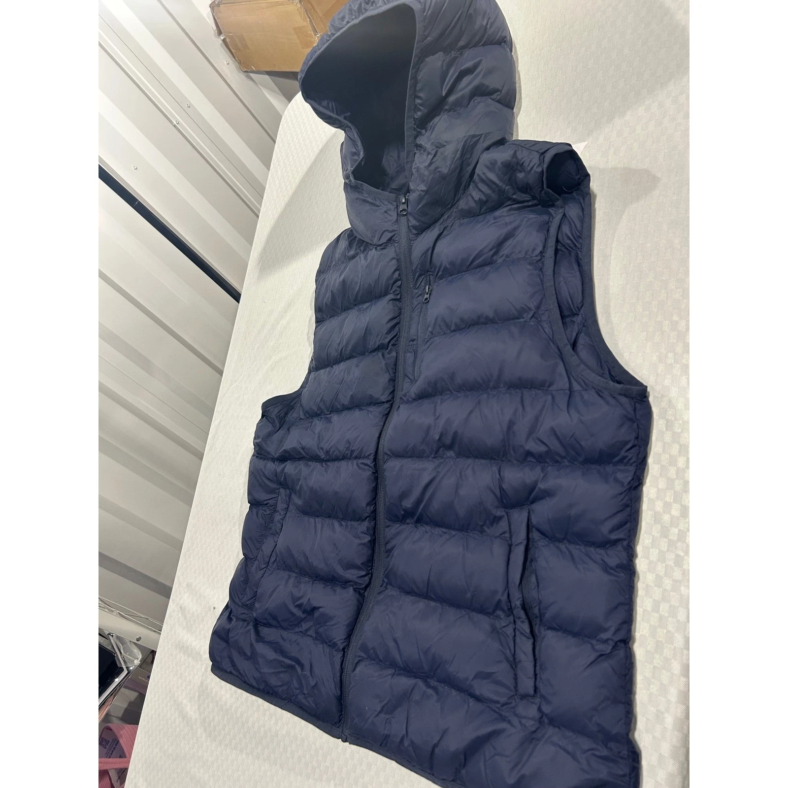 Fabletics Mens Navy Blue Hooded Puffer Vest Quilted Full Zip XL