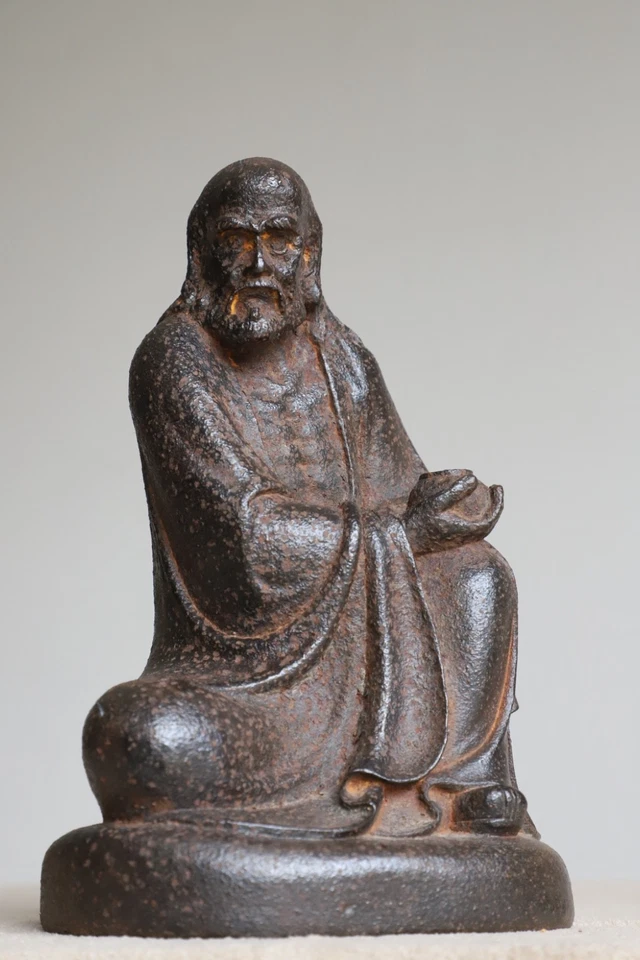 Antigua estatua china tibetana de hierro Dharma sentado Buda Zen maestro escultura Foto 3 de 4