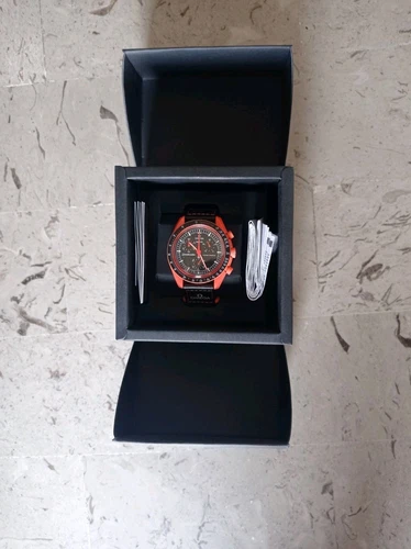 Omega x Swatch Moonswatch Mission On Earth - Lava