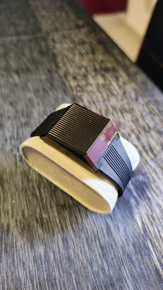 Bulova Computron Re-Edition, orologio futuristico nero acquistato nel 2022 - Immagine 2 di 4