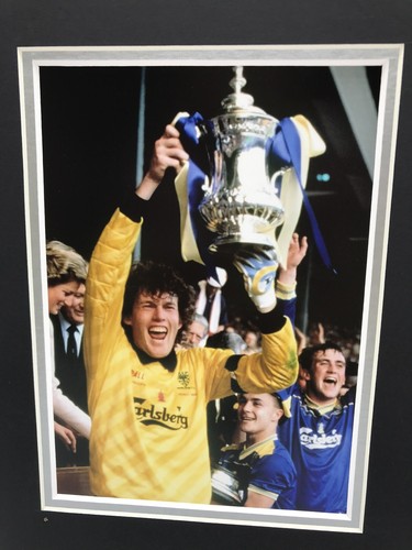 RARE Dave Beasant Wimbledon 1988 FA Cup Signed Photo Display + COA AUTOGRAPH - Picture 2 of 3