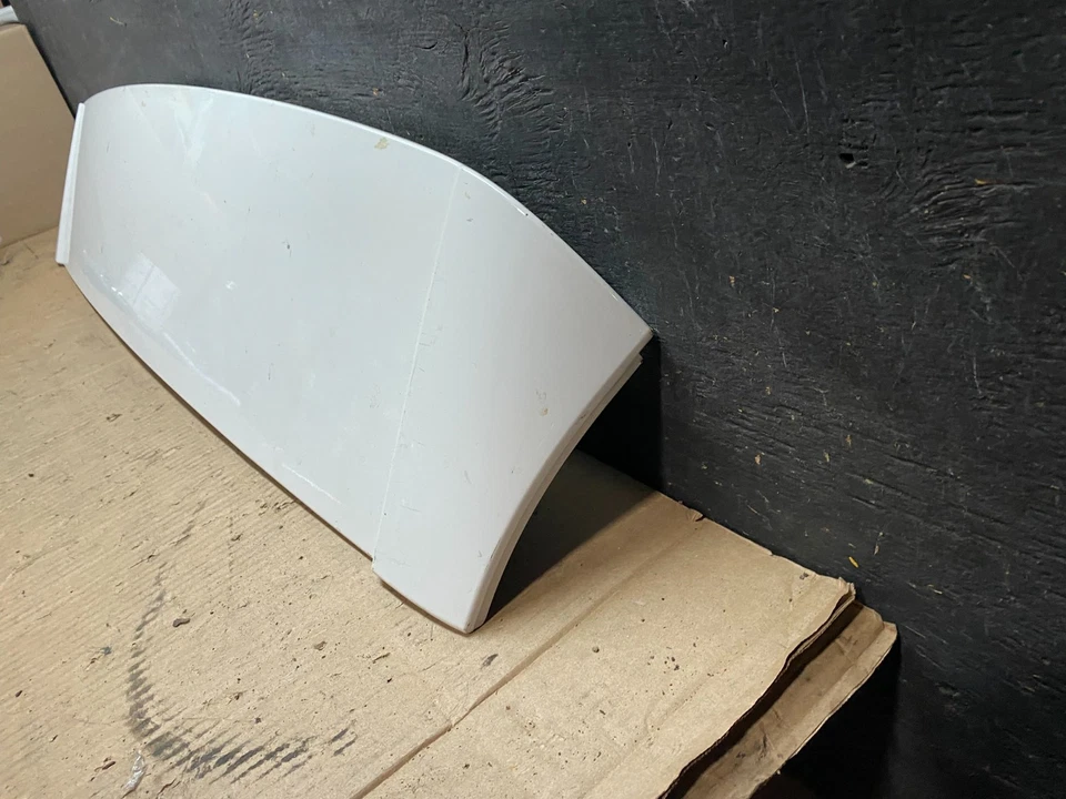 Spoiler escotilha porta-malas BMW X5 2000 a 2006 fabricante de equipamento original U6462 DG - Imagem 2 de 4