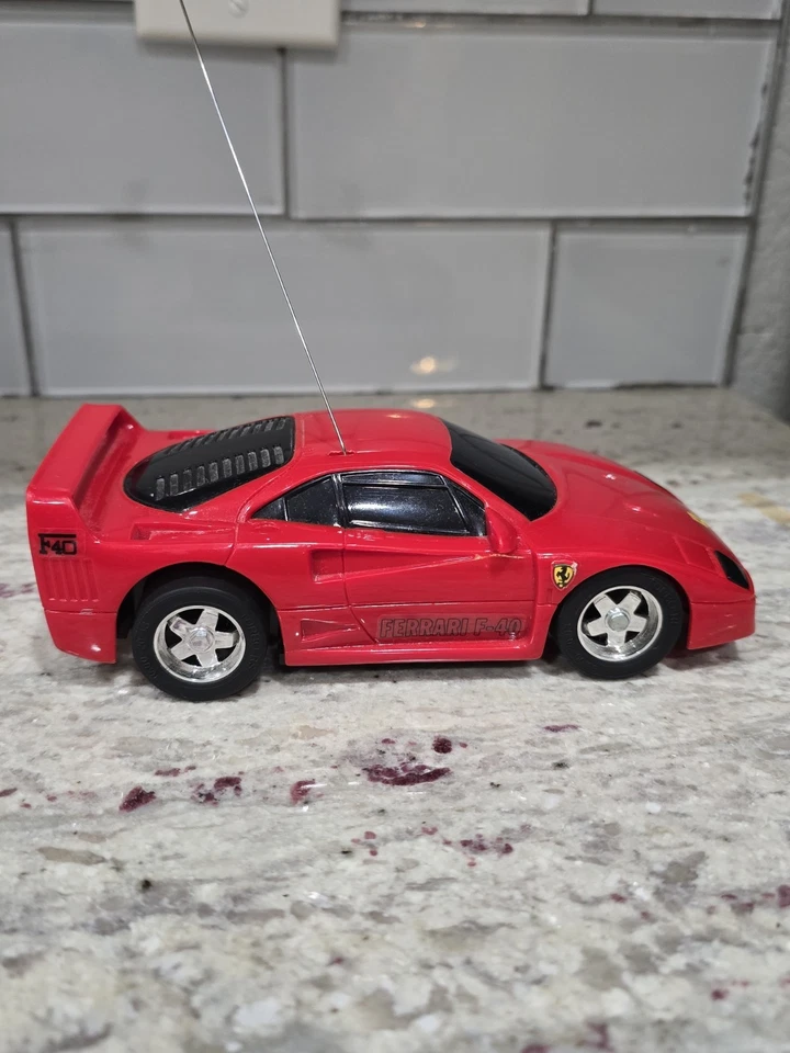 Vintage TYCO R/C Ferrari F40 Car Radio Controlled - Image 4 of 4