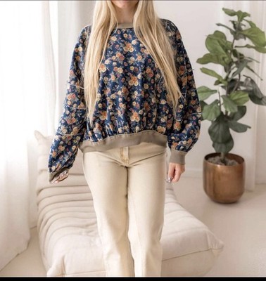 Bibi Lacey Floral Crewneck Top Size L