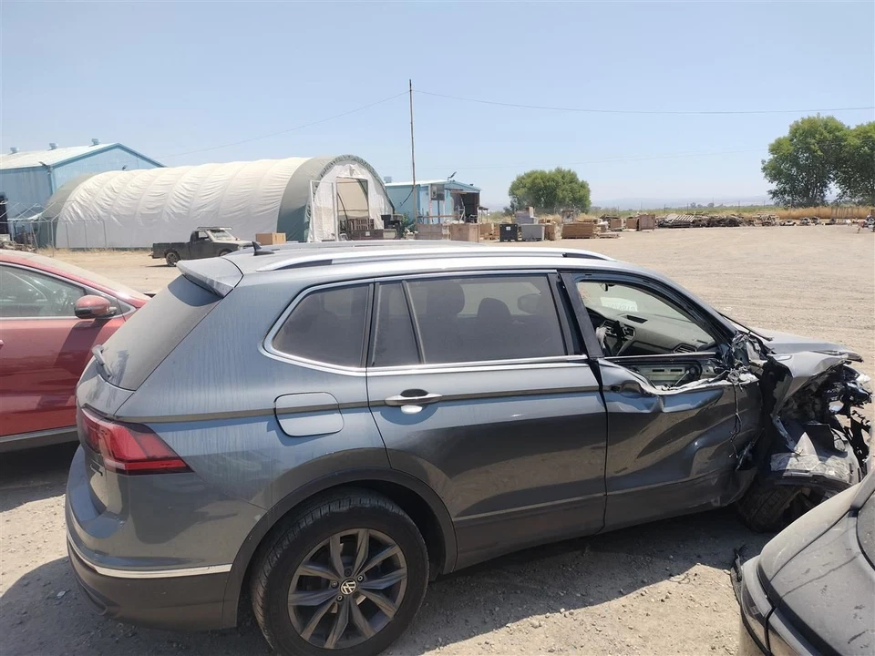 PASSANGER DASH AIR BAG 5NN880204M 2022-2024 VOLKSWAGEN TIGUAN Foto 2 de 4